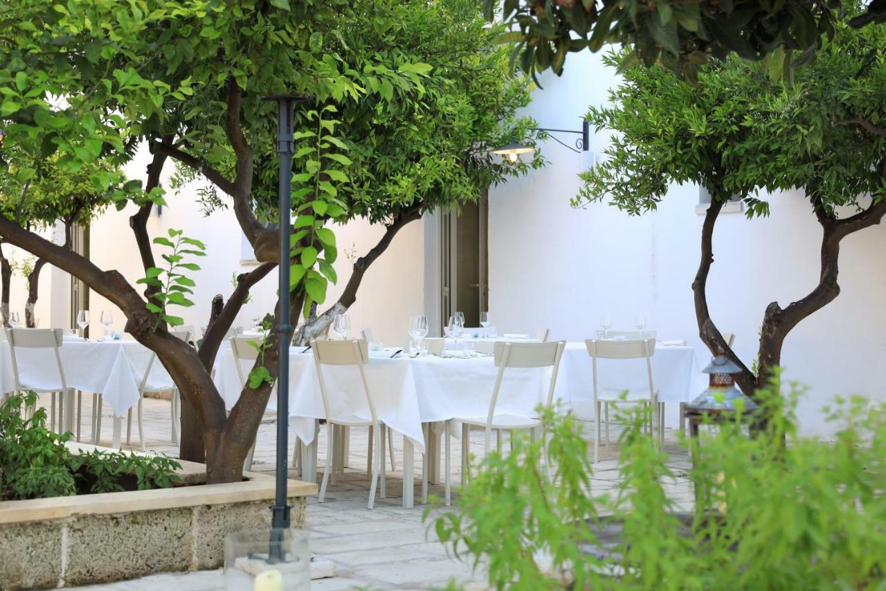 Hotel Palazzo Circolone Poggiardo Exterior foto