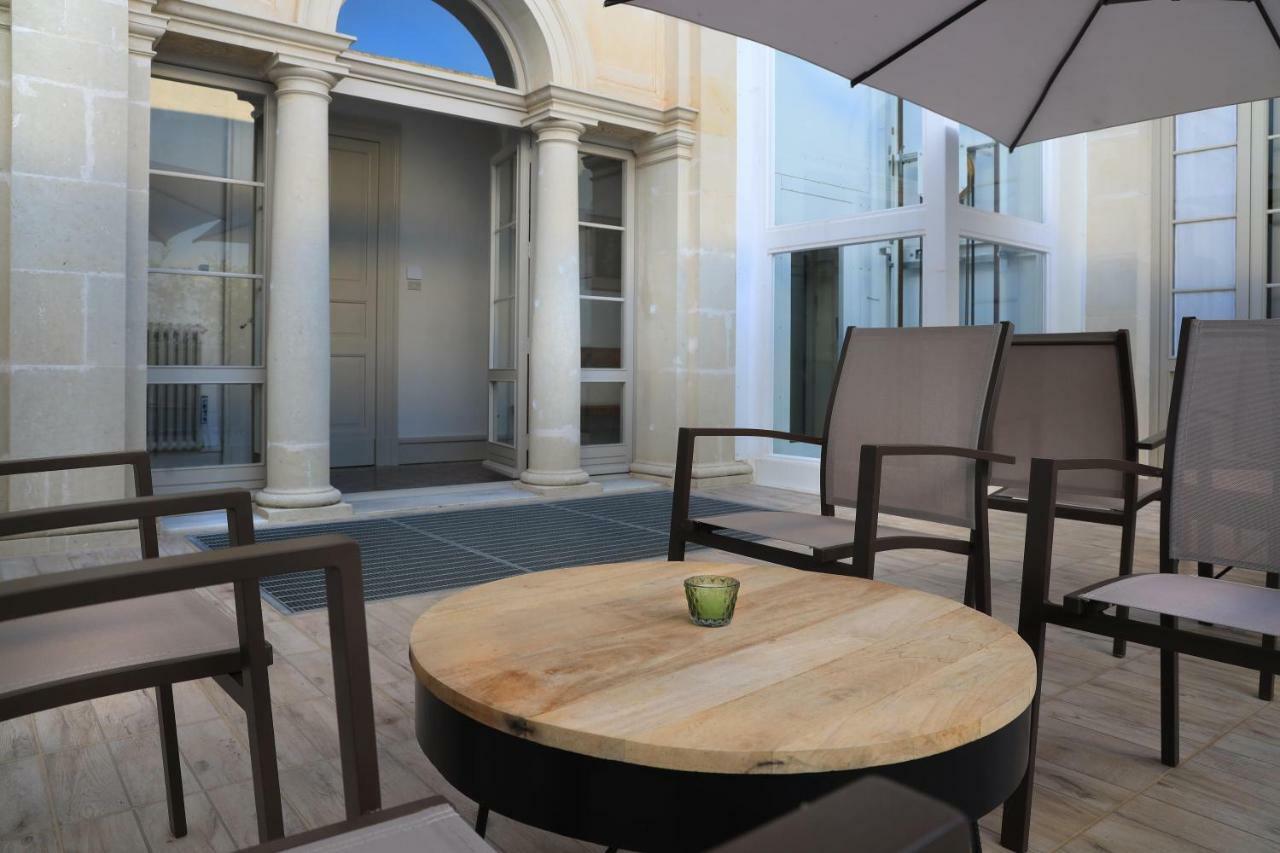 Hotel Palazzo Circolone Poggiardo Exterior foto